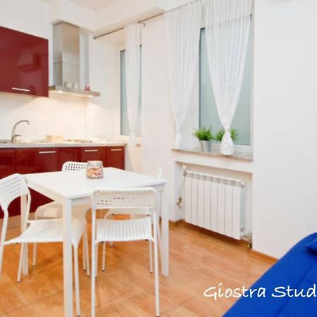 Apartamento Giostra Studio Flat Trieste Exterior foto